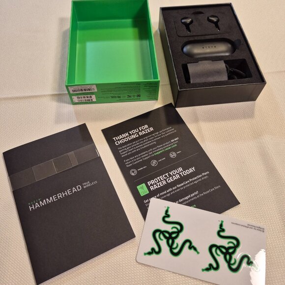 Razer Hammerhead True Wireless Earbuds - Picture 9 of 9